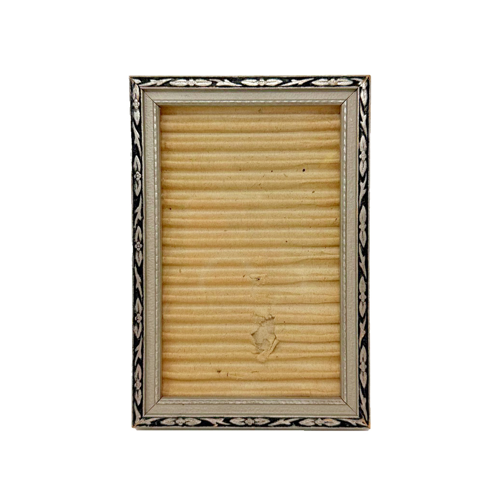 Vintage Wooden Picture Frame Floral Border Trim 6.25 x 4.25 Patented
